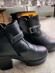 Stylish Black Platform Boots