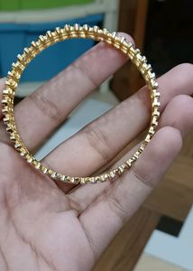 4pc Ad Bangles Set