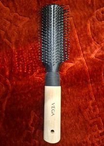 Vega Round Hair Brush