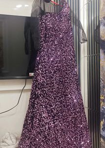 Brand new party wear gown💜