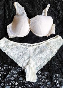 White Lace Bra and Panty Set