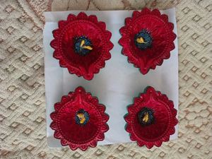 Set of 4 Decorative Diyas