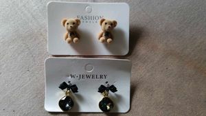 Korean earings ( 2 pieces)