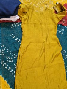 Embroidered Yellow Kurta
