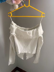 Off-Shoulder Ruffled Long Sleeve Top