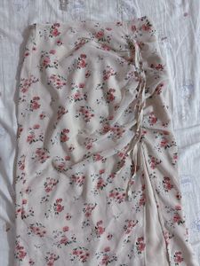 Chic Floral Print Midi Skirt