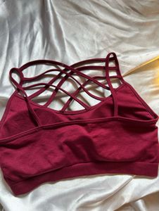 Stylish Strappy Sports Bra
