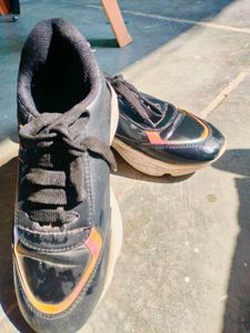 Black Fashion Sneakers