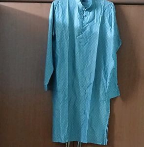 Stylish Men's Kurta for Festive Occasion
