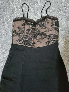 Lace midi dress