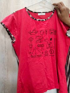 Red colour top