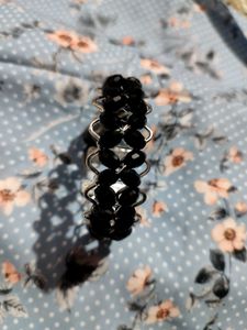 Elegant Black Beaded Bracelet