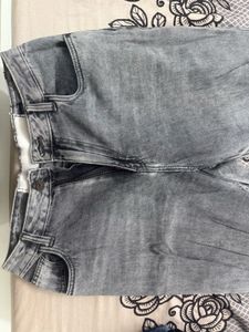 Gray Cropped Denim Jeans