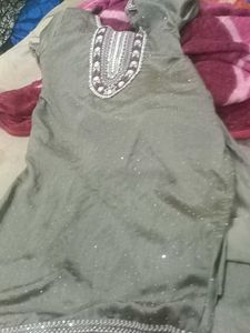 Embellished Kurta Set