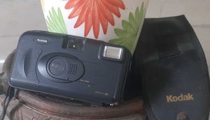 Vintage Kodak KB10 35mm Film Camera