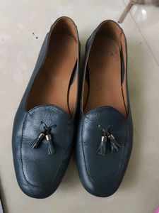 Stylish Tassel Loafers