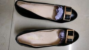 Glossy Black Casual Wear Pumps