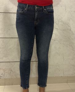 Levi's Dark Wash Skinny Jeans