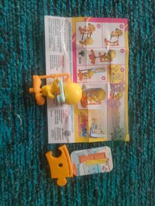 Tweety Bird Toy with Mirror like new just opened