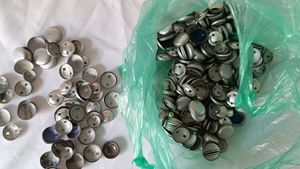 cloth material  press button aluminium
