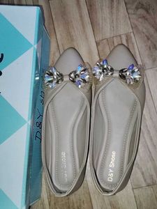 Elegant Beaded Ballet Flats branded shoes
