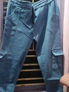 jeans and flazo pant