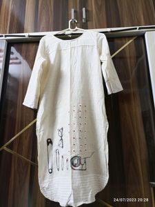 White Kurti