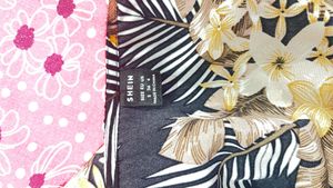 Tropical Print Lace Trim Top