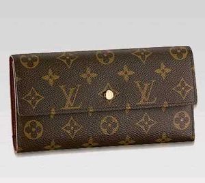 LOUIS VUITTON WALLETS✅ TRIPPLE SIDE FOLD✅FIRST COP