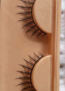 Huda Beauty Lashes - 007