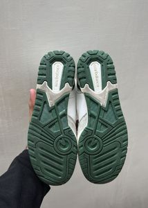 *100% Authentic* New Balance 550