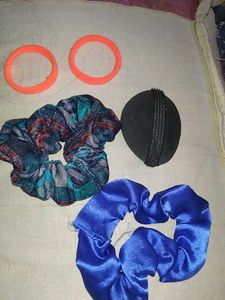 Set of 3 Scrunchies &amp; Hair Accessories