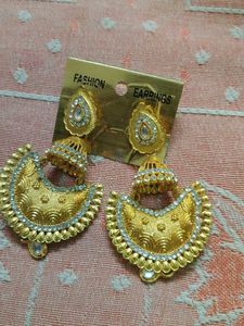 Brand New Party Wear Earings