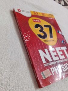 NEET Physics MTG Book