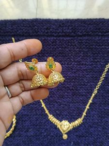 Gold-toned Jewelry Set