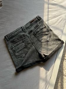 Distressed Wash Denim Shorts