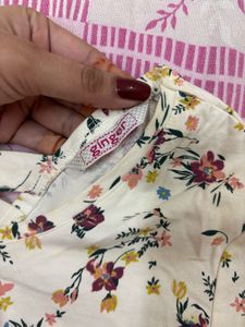 Floral Print Short Sleeve Top