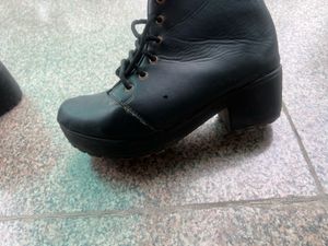 Classic Black Lace-Up Boots