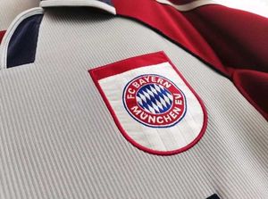 F.C Bayern munchen 1998 away kit