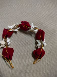 Handmade Floral Hair Bun Gajra