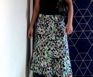 Floral Print Midi Skirt