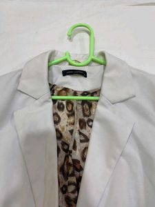 Chic White Blazer 34/36 Stretchy