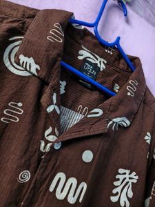 Max Brown Graphic Print Short Sleeve Shirt