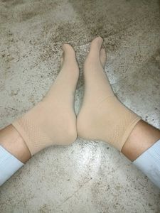 Sheer Ankle Socks