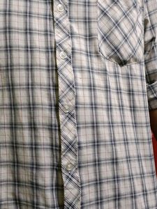 Classic Plaid Button-Up Shirt