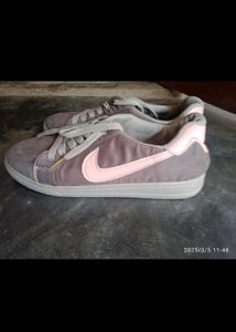 Nike Canvas Casual Shoes