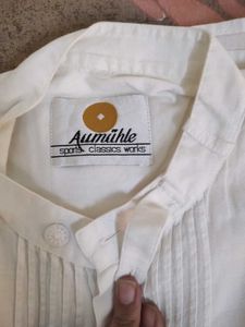 SALE!!ivory classic white tunic top