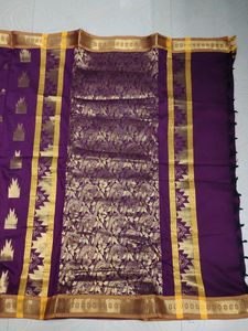 Very Pretty Pattu Saree With Blouse