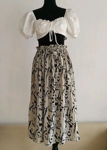 Price Drop Floral Print Skirt