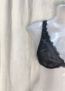 Lace Trimmed Black Bra